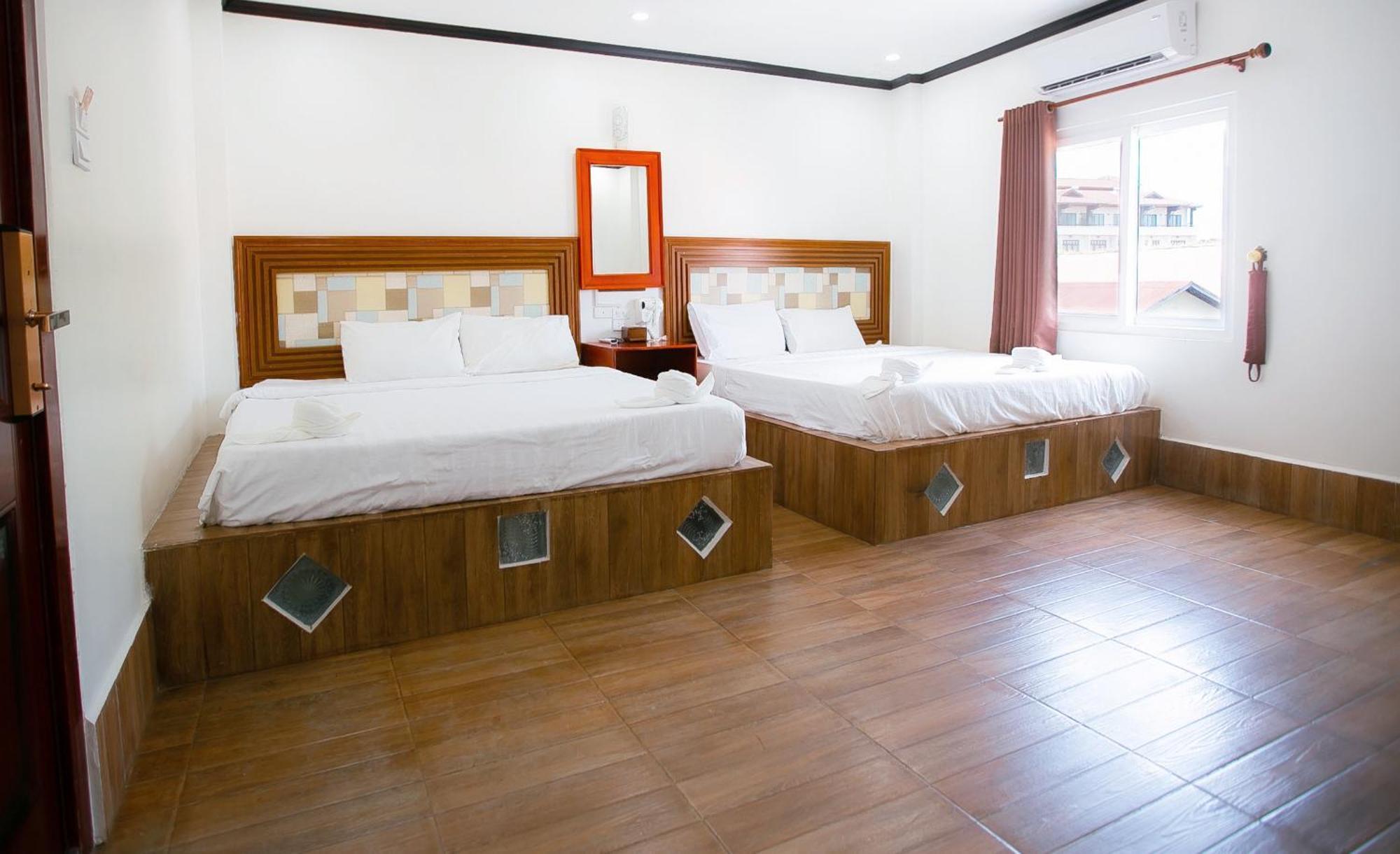 Vientiane Ruby Riverside Hotel Exterior photo